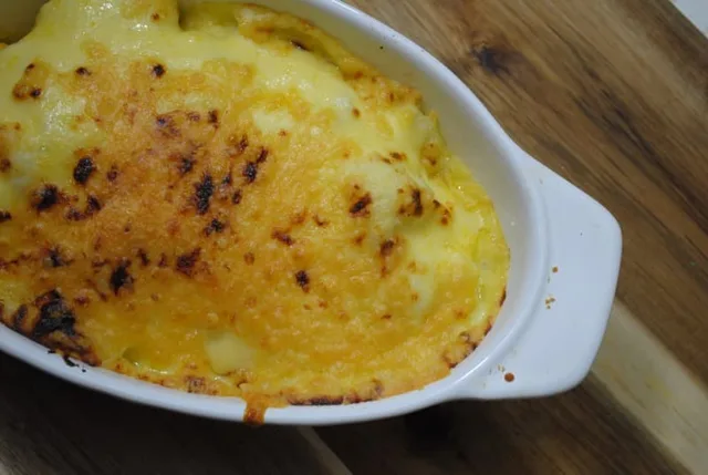 Classic Cauliflower Cheese