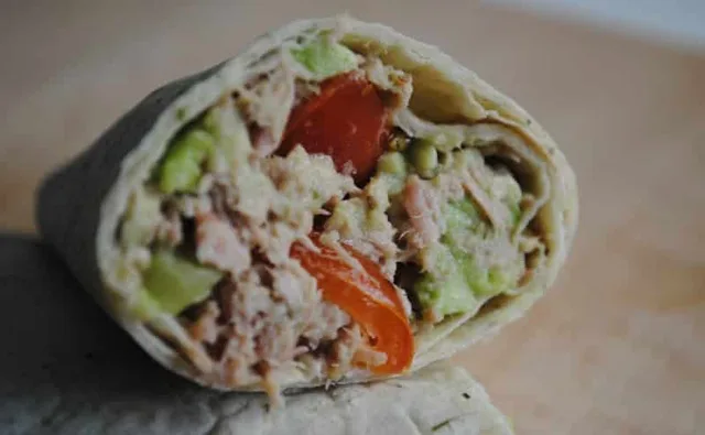 Healthy Tuna and Avocado Salad Wraps Recipe