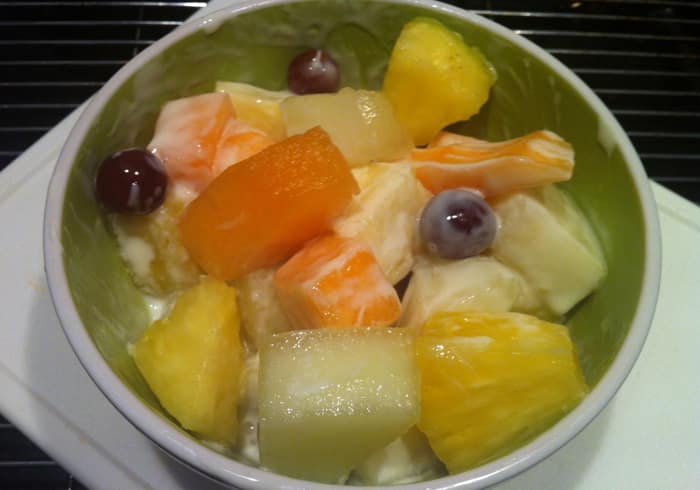 fruit yoghurt salad