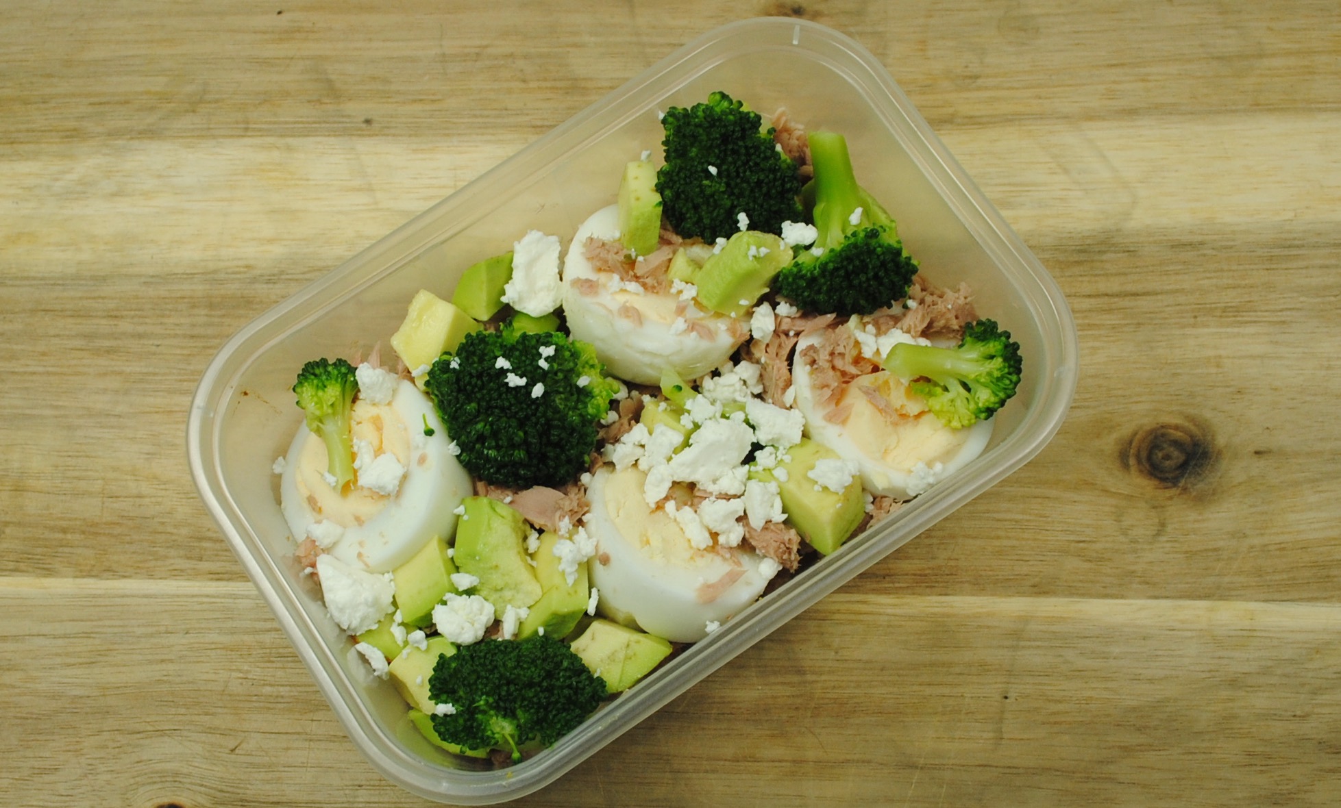 Tuna, Egg, Broccoli and Avocado Salad Box Recipe - 2