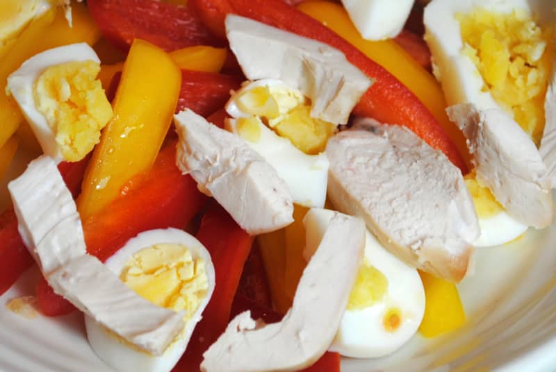 Chicken Bell Pepper & Boiled Egg Salad