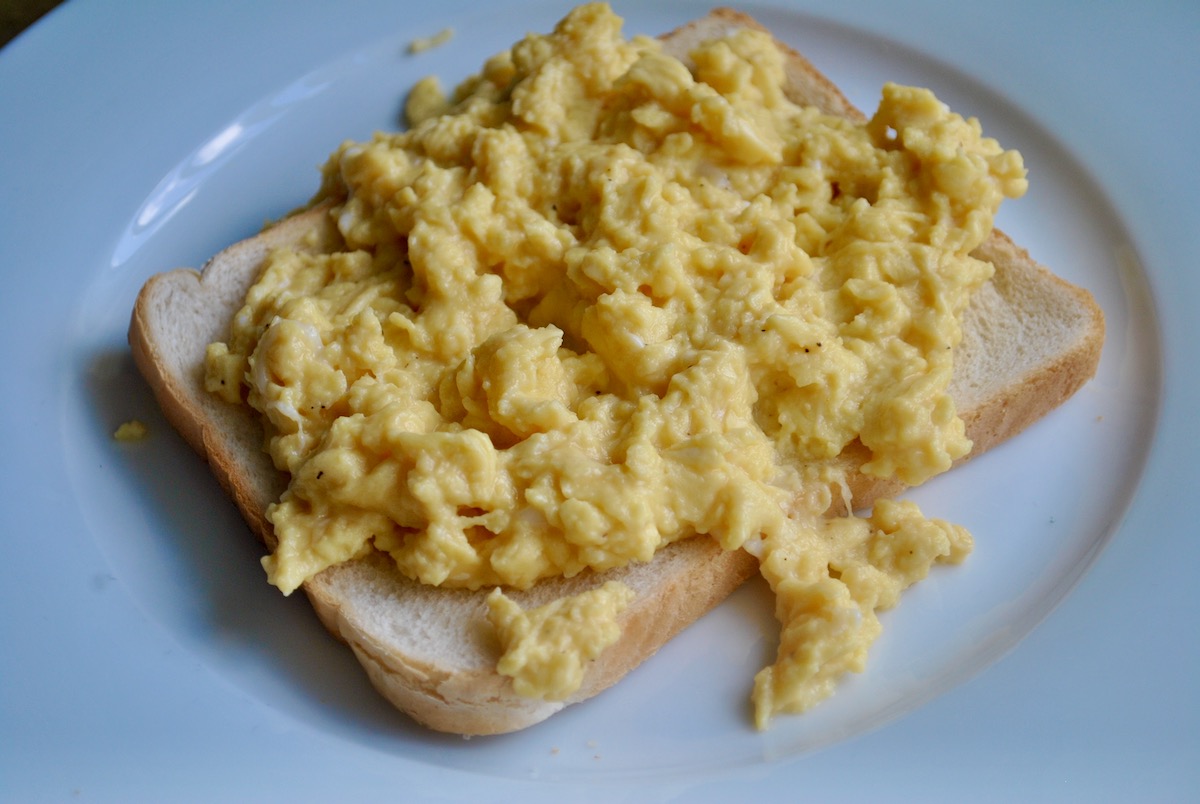 perfect scrambled egg recipe - 1
