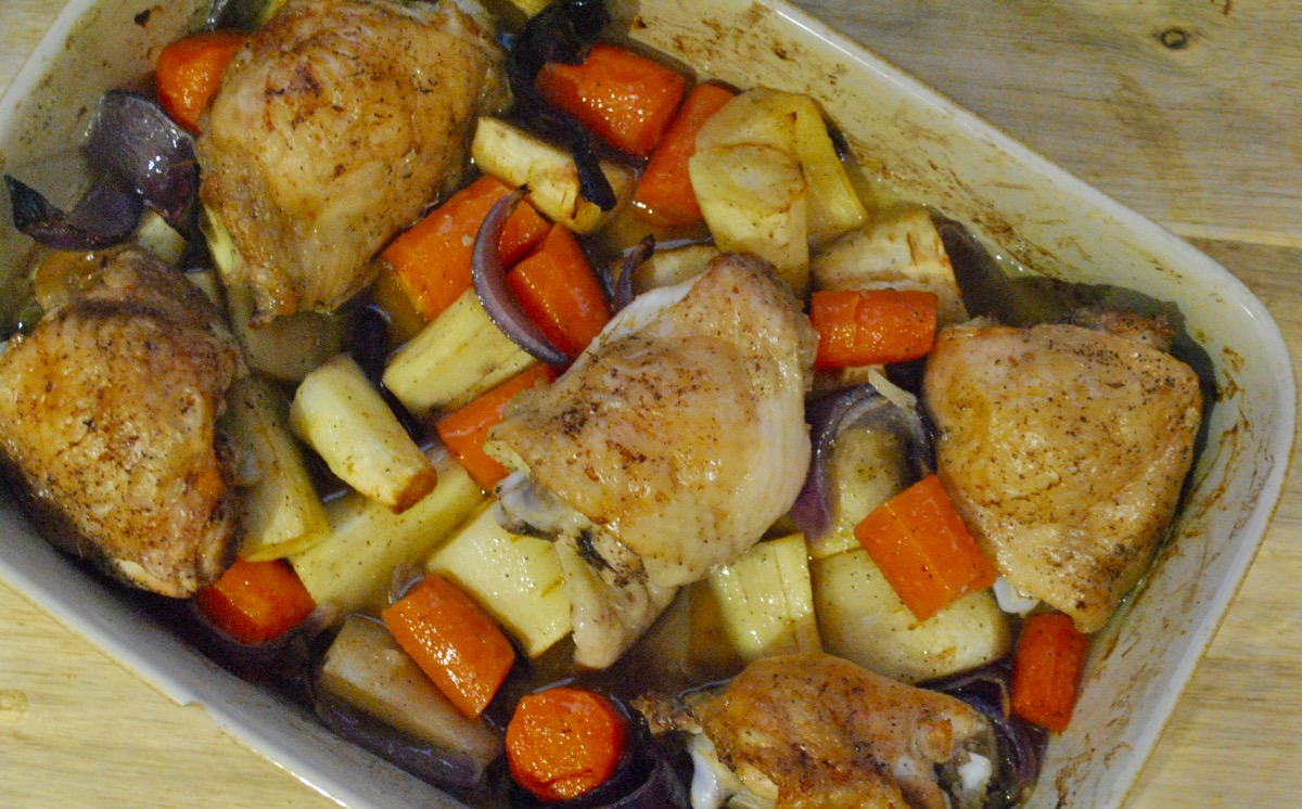 One Dish Roasted Veggies and Chicken Traybake recipe - 2